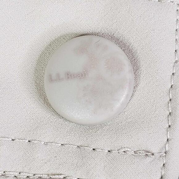 LL Bean Pants Crop Womens Size 8 Straight Leg Outdoor Hiking Capri Khaki - Picture 7 of 10